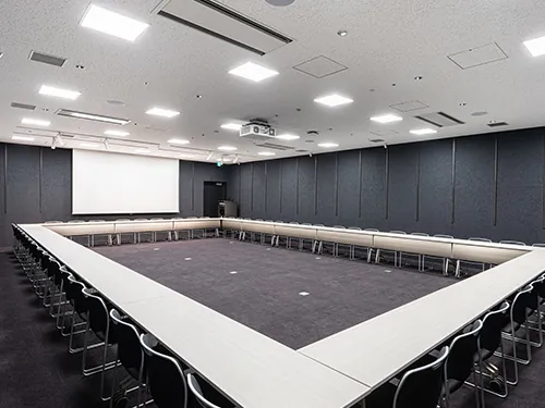 スクリーン、ワイヤレスマイクなど無料で使える備品が充実のイメージ