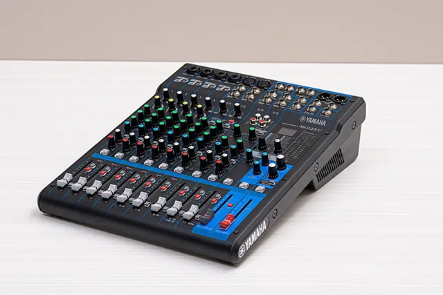 仮設音響ミキサーの写真