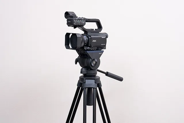 業務用ビデオカメラの写真